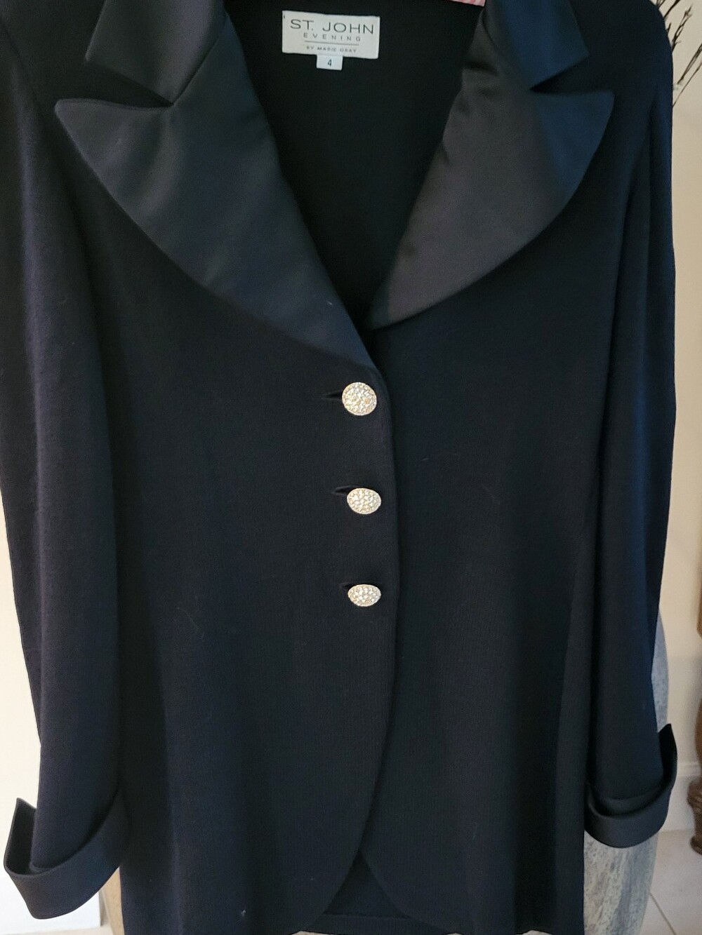 St John Evening Blk Santana Jacket w Labels Size 4 w 3 'Diamond' Butns/30 1/2"